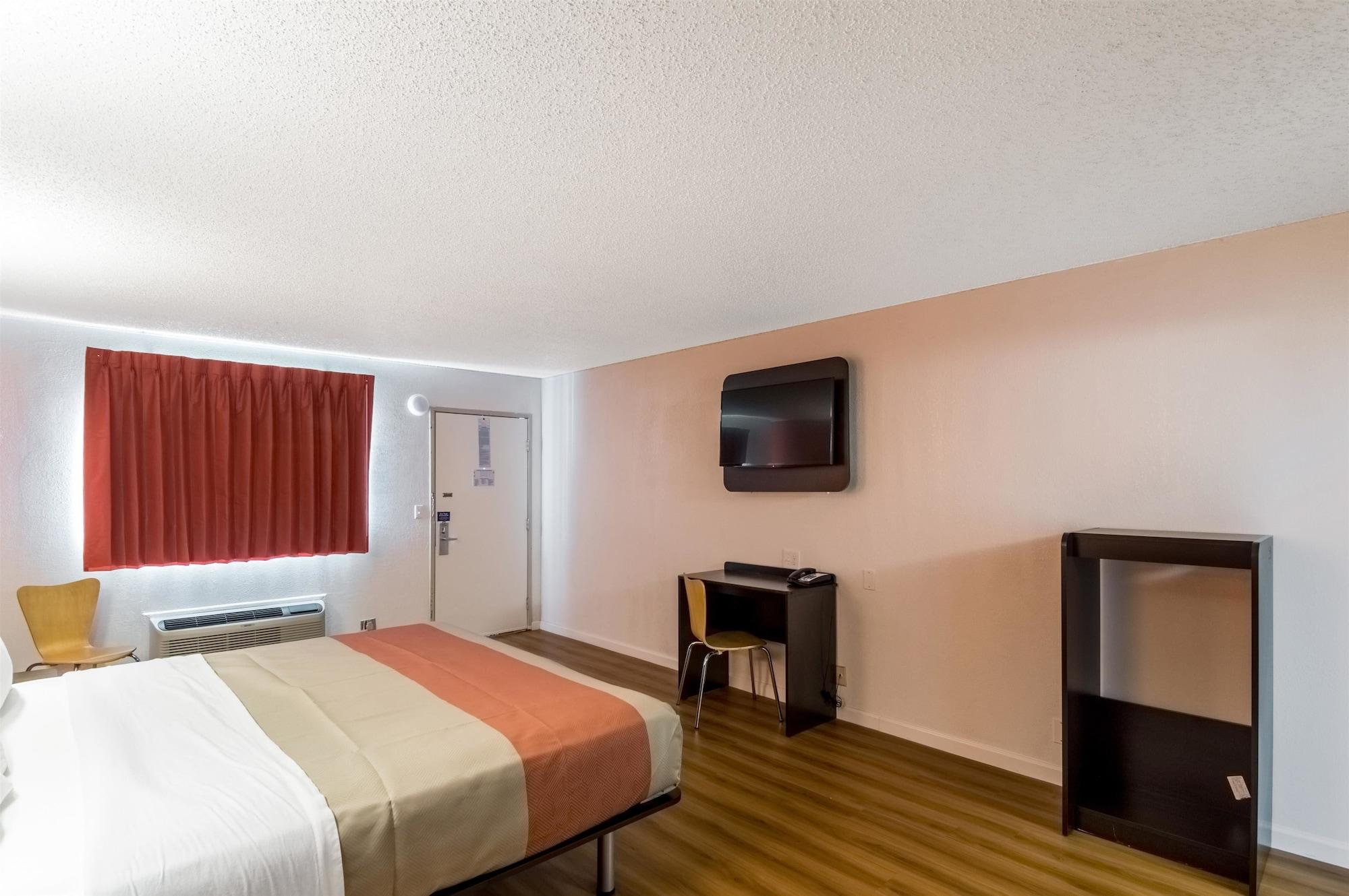 Motel 6-Clinton, Ok Εξωτερικό φωτογραφία